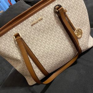 New. Used a few times, too large for me.